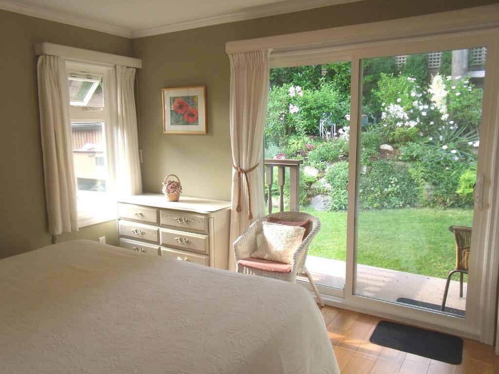 Mountain Bed & Breakfast North Vancouver Cameră foto